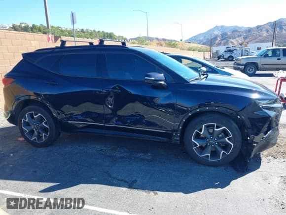 ✅ 2020 Chevrolet Blazer RS • VIN: 3GNKBERS1LS591898 • Лот: 43454905. Опубликован ранее на IAAI с пробегом 82 088 миль. Бесплатный доступ к архиву аукционных продаж из США и подробный отчёт об истории автомобиля на DreamBid. Изображение 14.