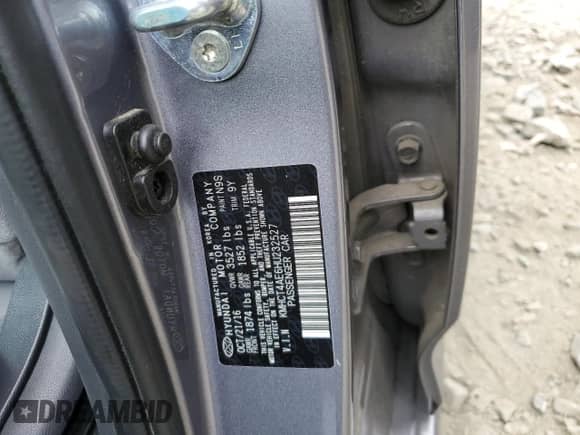 ✅ 2017 Hyundai Accent SE • VIN: KMHCT4AE6HU232527 • Lot: 58777303. Listed on Copart with 144,170 mi miles. Access the free auction sales archive from the USA and view a detailed vehicle history report at DreamBid. Image 12.