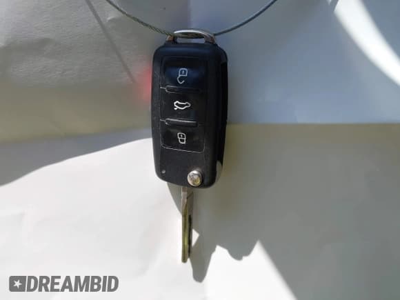 ✅ 2014 Volkswagen Jetta TDI w/Premium/Nav • VIN: 3VWLL7AJXEM366828 • Lot: 42392563. Listed on IAAI with 132,924 mi. Free auction sales archive from the USA and detailed vehicle history report at DreamBid. Image 11.