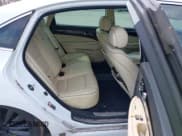 ✅ 2016 Hyundai Equus Signature • VIN: KMHGH4JH9GU104049 • Лот: 43208985. Опубликован ранее на IAAI с пробегом 77 778 миль. Бесплатный доступ к архиву аукционных продаж из США и подробный отчёт об истории автомобиля на DreamBid. Изображение 8.