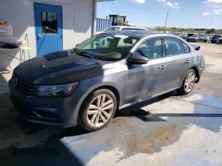 ✅ 2019 Volkswagen Passat Wolfsburg Edition • VIN: 1VWLA7A31KC003158 • Lot: 86425125. Wystawiony na Copart z przebiegiem 92 438 mil. Bezpłatny archiwum sprzedaży aukcyjnych z USA i szczegółowy raport historii pojazdu na DreamBid. Zdjęcie 1.