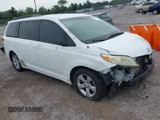 ✅ 2012 Toyota Sienna LE AAS • VIN: 5TDKK3DC8CS259698 • Lot: 43249354. Listed on IAAI with 340,370 mi. Free auction sales archive from the USA and detailed vehicle history report at DreamBid. Image 1.