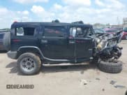 ✅ 2006 Hummer H2 • VIN: 5GRGN23U66H113325 • Lot: 42731886. Wystawiony na IAAI z przebiegiem 246 777 mil. Bezpłatny archiwum sprzedaży aukcyjnych z USA i szczegółowy raport historii pojazdu na DreamBid. Zdjęcie 13.