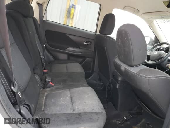 2018 Mitsubishi Outlander ES z VIN JA4AZ3A34JZ040495, wystawiony jako Copart lot #71119415 z przebiegiem 161 625 mil mil oraz Szkoda całkowita • Salvage title. Historia ofert i sprzedaży dostępna na DreamBid. Obrazek 11.