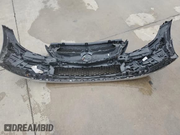 ✅ 2022 Mercedes-Benz C 43 AMG • VIN: W1KWJ6EB7NG109418 • Lot: 55928653. Wystawiony na Copart z przebiegiem 20 881 mil. Bezpłatny archiwum sprzedaży aukcyjnych z USA i szczegółowy raport historii pojazdu na DreamBid. Zdjęcie 12.