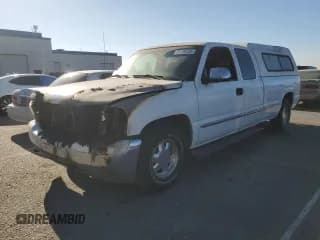 ✅ 2002 GMC Sierra 1500 SLE1 • VIN: 1GTEC19TX2E216332 • Lot: 71175735. Wystawiony na Copart z przebiegiem Nie podano. Bezpłatny archiwum sprzedaży aukcyjnych z USA i szczegółowy raport historii pojazdu na DreamBid. Zdjęcie 1.