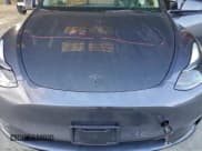 ✅ 2023 Tesla Model Y Long Range • VIN: 7SAYGAEE0PF911100 • Lot: 94993705. Wystawiony na Copart z przebiegiem 24 976 mil. Bezpłatny archiwum sprzedaży aukcyjnych z USA i szczegółowy raport historii pojazdu na DreamBid. Zdjęcie 11.