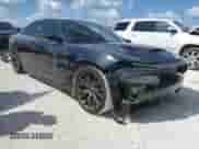 2015 Dodge Charger SRT Hellcat z VIN 2C3CDXL91FH795556, wystawiony jako Copart lot #77477774 z przebiegiem Nie podano mil oraz Szkoda całkowita • Salvage title. Historia ofert i sprzedaży dostępna na DreamBid. Obrazek 4.