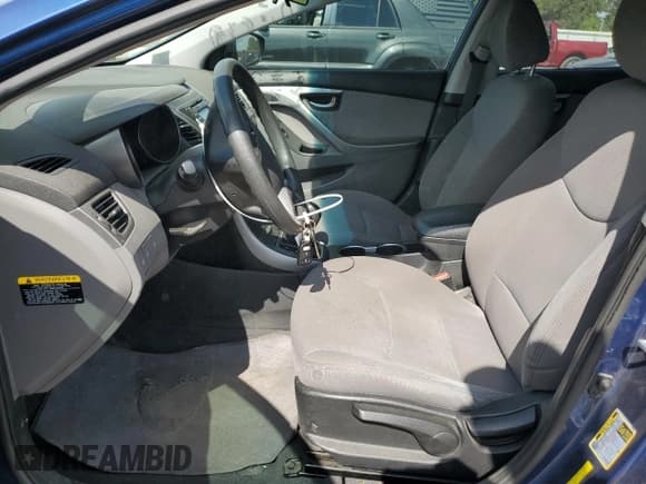 ✅ 2016 Hyundai Elantra SE • VIN: 5NPDH4AE7GH786548 • Lot: 70961195. Listed on Copart with 143,154 mi. Free auction sales archive from the USA and detailed vehicle history report at DreamBid. Image 7.