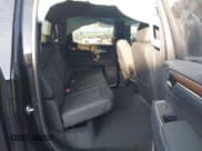 ✅ 2025 GMC Sierra 1500 Denali • VIN: 3GTUUGED5SG300089 • Лот: 42902201. Опубликован ранее на IAAI с пробегом 1 096 миль. Бесплатный доступ к архиву аукционных продаж из США и подробный отчёт об истории автомобиля на DreamBid. Изображение 8.