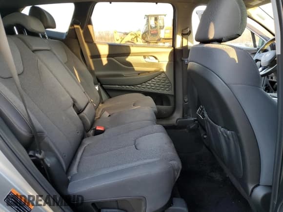 ✅ 2022 Hyundai Santa Fe XRT • VIN: 5NMS6DAJ6NH437157 • Lot: 39221573. Wystawiony na Copart z przebiegiem 8 283 mil. Bezpłatny archiwum sprzedaży aukcyjnych z USA i szczegółowy raport historii pojazdu na DreamBid. Zdjęcie 10.