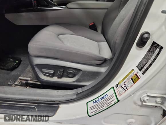 2023 Toyota Camry Hybrid LE z VIN 4T1C31AK0PU614488, wystawiony jako Copart lot #71786005 z przebiegiem 59 442 mil mil oraz Szkoda całkowita • Salvage title. Historia ofert i sprzedaży dostępna na DreamBid. Obrazek 12.