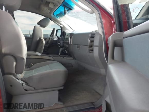 ✅ 2005 Nissan Titan SE • VIN: 1N6AA06A25N573006 • Lot: 43753269. Listed on IAAI with 268,794 mi. Free auction sales archive from the USA and detailed vehicle history report at DreamBid. Image 5.