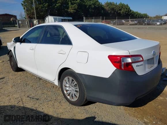 2012 Toyota Camry LE с VIN 4T1BF1FK2CU158189, выставлен на аукционе IAAI как лот 43503430 с пробегом 405 787 миль миль и . История ставок и продаж доступна на DreamBid. Изображение 3.