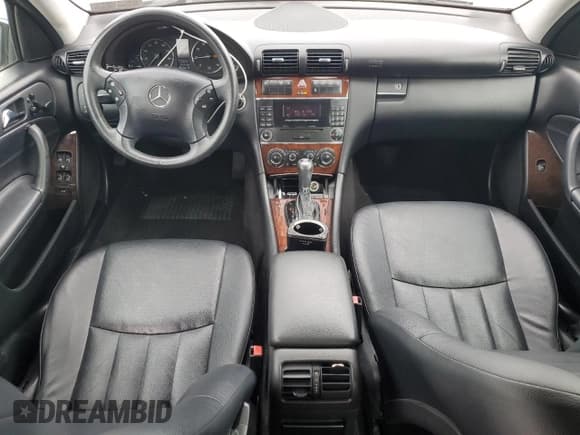 ✅ 2006 Mercedes-Benz C 280 Luxury • VIN: WDBRF92H76F741781 • Lot: 84578495. Wystawiony na Copart z przebiegiem 171 924 mil. Bezpłatny archiwum sprzedaży aukcyjnych z USA i szczegółowy raport historii pojazdu na DreamBid. Zdjęcie 8.