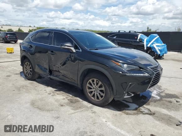 ✅ 2020 Lexus NX 300 • VIN: JTJAARBZ9L2161809 • Лот: 63113385. Опубликован ранее на Copart с пробегом 102 025 миль. Бесплатный доступ к архиву аукционных продаж из США и подробный отчёт об истории автомобиля на DreamBid. Изображение 4.