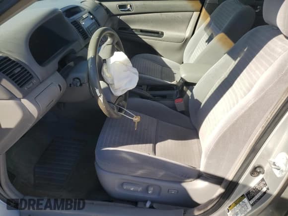 ✅ 2006 Toyota Camry LE • VIN: 4T1BE32K26U706233 • Lot: 93258565. Listed on Copart with 243,075 mi. Free auction sales archive from the USA and detailed vehicle history report at DreamBid. Image 7.