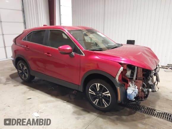 ✅ 2024 Mitsubishi Eclipse Cross SE • VIN: JA4ATWAAXRZ037663 • Lot: 41315137. Wystawiony na IAAI z przebiegiem 23 678 mil. Bezpłatny archiwum sprzedaży aukcyjnych z USA i szczegółowy raport historii pojazdu na DreamBid. Zdjęcie 1.