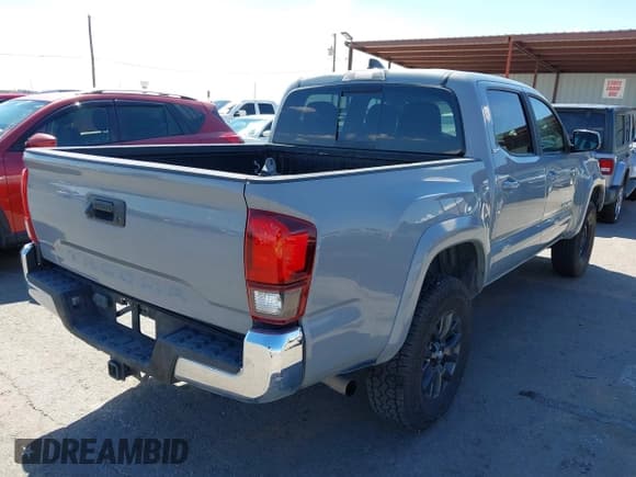 ✅ 2021 Toyota Tacoma TRD Off Road • VIN: 3TMCZ5AN3MM430408 • Lot: 43321325. Wystawiony na IAAI z przebiegiem 93 694 mil. Bezpłatny archiwum sprzedaży aukcyjnych z USA i szczegółowy raport historii pojazdu na DreamBid. Zdjęcie 4.