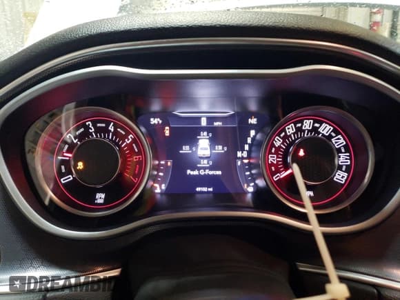 ✅ 2015 Dodge Challenger R/T Plus • VIN: 2C3CDZBT4FH744514 • Lot: 52112374. Wystawiony na Copart z przebiegiem 49 102 mil. Bezpłatny archiwum sprzedaży aukcyjnych z USA i szczegółowy raport historii pojazdu na DreamBid. Zdjęcie 9.