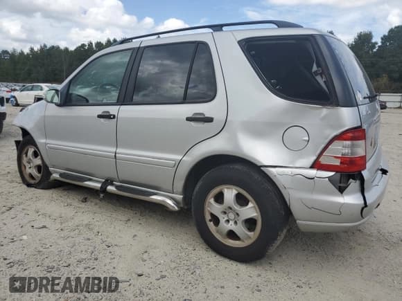 ✅ 2002 Mercedes-Benz M 320/430/500 • VIN: 4JGAB54E52A321977 • Lot: 84546455. Listed on Copart with 199,197 mi. Free auction sales archive from the USA and detailed vehicle history report at DreamBid. Image 2.