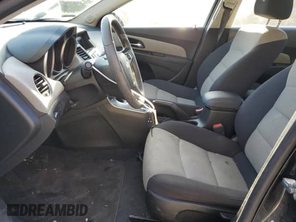 2016 Chevrolet Cruze LS с VIN 1G1PC5SH6G7207783, выставлен на аукционе Copart как лот 90296645 с пробегом 90 832 миль миль и Списание • Salvage title. История ставок и продаж доступна на DreamBid. Изображение 7.