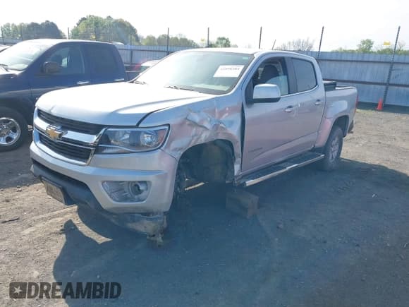 ✅ 2018 Chevrolet Colorado 2WD Work Truck • VIN: 1GCGSBEA0J1189525 • Lot: 41898384. Listed on IAAI with 33,748 mi. Free auction sales archive from the USA and detailed vehicle history report at DreamBid. Image 2.