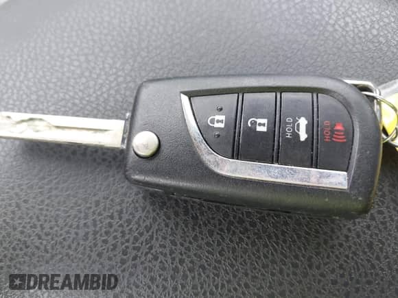 2022 Toyota Camry LE с VIN 4T1C11BK0NU053520, выставлен на аукционе IAAI как лот 42541083 с пробегом 61 579 миль миль и . История ставок и продаж доступна на DreamBid. Изображение 11.