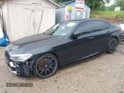 ✅ 2018 BMW 5 Series M550i xDrive • VIN: WBAJB9C5XJB286923 • Лот: 42527301. Опубликован ранее на IAAI с пробегом 76 923 миль. Бесплатный доступ к архиву аукционных продаж из США и подробный отчёт об истории автомобиля на DreamBid. Изображение 22.