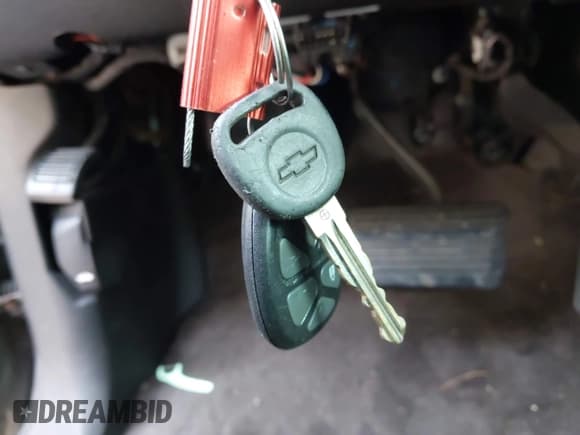 ✅ 2011 Chevrolet Suburban LTZ • VIN: 1GNSKKE31BR238186 • Lot: 43644029. Wystawiony na IAAI z przebiegiem 282 432 mil. Bezpłatny archiwum sprzedaży aukcyjnych z USA i szczegółowy raport historii pojazdu na DreamBid. Zdjęcie 11.