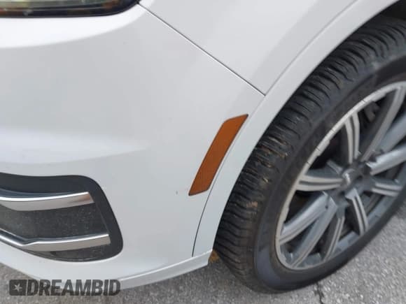 ✅ 2017 Audi Q7 Prestige • VIN: WA1VAAF75HD021003 • Лот: 43728669. Опубликован ранее на IAAI с пробегом 144 516 миль. Бесплатный доступ к архиву аукционных продаж из США и подробный отчёт об истории автомобиля на DreamBid. Изображение 6.