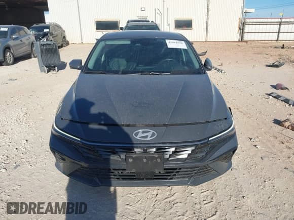 ✅ 2024 Hyundai Elantra Limited • VIN: KMHLP4DG5RU744573 • Lot: 43901558. Listed on IAAI with 47,606 mi. Free auction sales archive from the USA and detailed vehicle history report at DreamBid. Image 12.