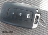 ✅ 2014 Hyundai Veloster • VIN: KMHTC6AD6EU194151 • Lot: 41775835. Wystawiony na IAAI z przebiegiem 111 136 mil. Bezpłatny archiwum sprzedaży aukcyjnych z USA i szczegółowy raport historii pojazdu na DreamBid. Zdjęcie 11.