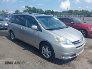 ✅ 2005 Toyota Sienna XLE • VIN: 5TDZA22C65S371840 • Lot: 42749723. Wystawiony na IAAI z przebiegiem 194 581 mil. Bezpłatny archiwum sprzedaży aukcyjnych z USA i szczegółowy raport historii pojazdu na DreamBid. Zdjęcie 1.