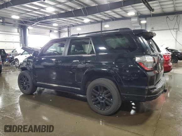 ✅ 2021 Toyota 4Runner Nightshade • VIN: JTEJU5JR5M5969493 • Lot: 61199865. Wystawiony na Copart z przebiegiem 38 964 mil. Bezpłatny archiwum sprzedaży aukcyjnych z USA i szczegółowy raport historii pojazdu na DreamBid. Zdjęcie 2.