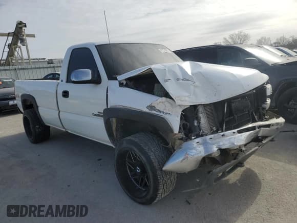 ✅ 2001 Chevrolet Silverado 2500HD LS • VIN: 1GCHK24181E207171 • Lot: 41771075. Wystawiony na Copart z przebiegiem 238 225 mil. Bezpłatny archiwum sprzedaży aukcyjnych z USA i szczegółowy raport historii pojazdu na DreamBid. Zdjęcie 4.