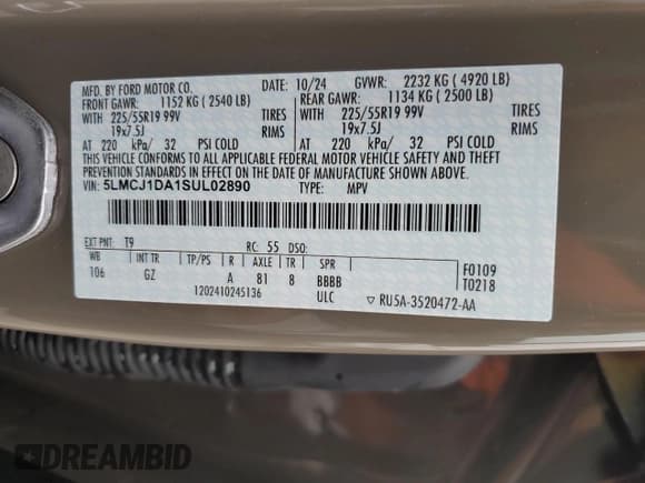 ✅ 2025 Lincoln Corsair Premiere • VIN: 5LMCJ1DA1SUL02890 • Lot: 67114535. Wystawiony na Copart z przebiegiem 1 543 mil. Bezpłatny archiwum sprzedaży aukcyjnych z USA i szczegółowy raport historii pojazdu na DreamBid. Zdjęcie 13.