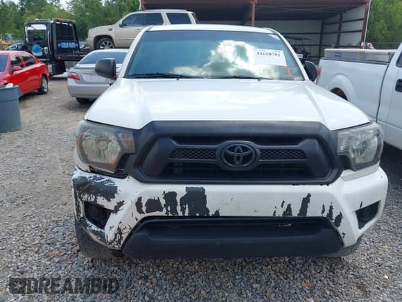 ✅ 2013 Toyota Tacoma • VIN: 5TFNX4CN8DX022163 • Lot: 42610781. Wystawiony na IAAI z przebiegiem 237 912 mil. Bezpłatny archiwum sprzedaży aukcyjnych z USA i szczegółowy raport historii pojazdu na DreamBid. Zdjęcie 6.