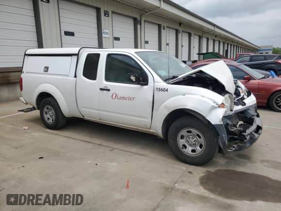 2017 Nissan Frontier SV with VIN 1N6BD0CT5HN774470, listed as a Copart auction lot 59813765 with 87,936 mi miles and Salvage title. Bid and sale history available at DreamBid. Image 4.