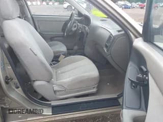 ✅ 2005 Hyundai Elantra GLS • VIN: KMHDN46D75U962828 • Lot: 42631847. Wystawiony na IAAI z przebiegiem 83 426 mil. Bezpłatny archiwum sprzedaży aukcyjnych z USA i szczegółowy raport historii pojazdu na DreamBid. Zdjęcie 5.