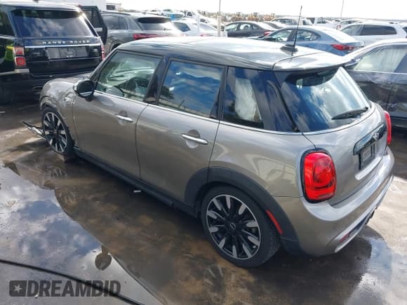 ✅ 2018 MINI Hardtop 4 Door Cooper S • VIN: WMWXU3C59J2F49827 • Lot: 43480843. Listed on IAAI with 69,237 mi. Free auction sales archive from the USA and detailed vehicle history report at DreamBid. Image 3.