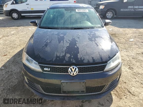 ✅ 2012 Volkswagen Jetta PZEV • VIN: 3VW4A7AJ7CM061276 • Lot: 90913305. Wystawiony na Copart z przebiegiem 172 532 mil. Bezpłatny archiwum sprzedaży aukcyjnych z USA i szczegółowy raport historii pojazdu na DreamBid. Zdjęcie 5.