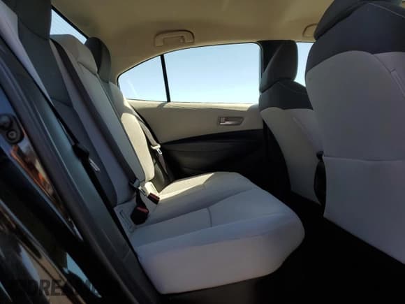 ✅ 2021 Toyota Corolla Hybrid LE • VIN: JTDEAMDE2MJ012750 • Лот: 52104245. Опубликован ранее на Copart с пробегом 38 498 миль. Бесплатный доступ к архиву аукционных продаж из США и подробный отчёт об истории автомобиля на DreamBid. Изображение 10.