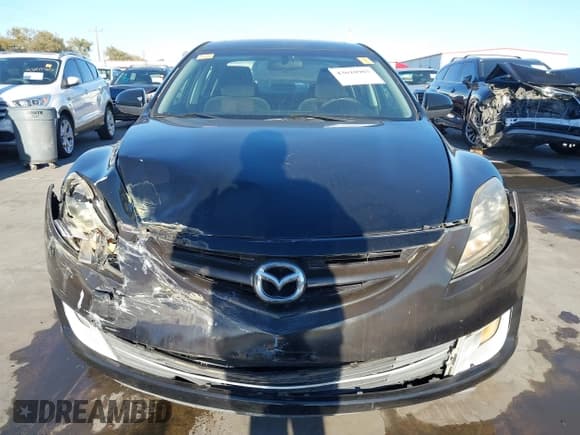 ✅ 2010 Mazda 6 i Touring • VIN: 1YVHZ8CH2A5M07261 • Lot: 43610903. Wystawiony na IAAI z przebiegiem 116 823 mil. Bezpłatny archiwum sprzedaży aukcyjnych z USA i szczegółowy raport historii pojazdu na DreamBid. Zdjęcie 6.