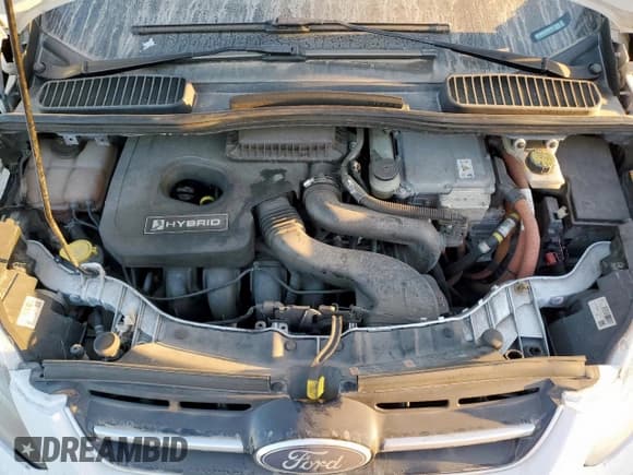 ✅ 2018 Ford C-Max SE • VIN: 1FADP5AU2JL104779 • Lot: 92509895. Wystawiony na Copart z przebiegiem 118 801 mil. Bezpłatny archiwum sprzedaży aukcyjnych z USA i szczegółowy raport historii pojazdu na DreamBid. Zdjęcie 11.