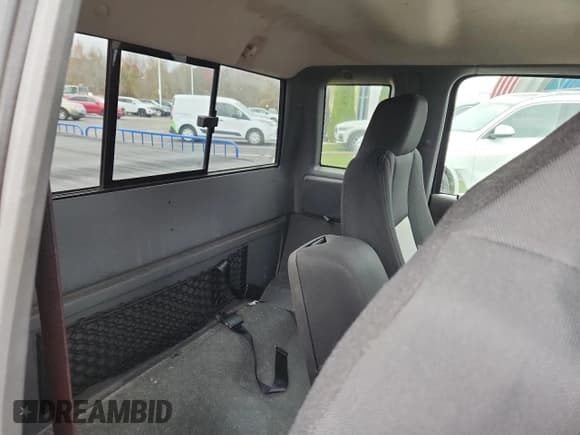 ✅ 2006 Ford Ranger XL • VIN: 1FTZR15E06PA44183 • Lot: 90339365. Listed on Copart with 201,233 mi. Free auction sales archive from the USA and detailed vehicle history report at DreamBid. Image 11.