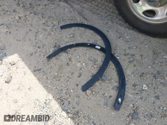 ✅ 2023 Chevrolet Bolt EV 1LT • VIN: 1G1FW6S0XP4120277 • Lot: 40609113. Wystawiony na IAAI z przebiegiem 21 882 mil. Bezpłatny archiwum sprzedaży aukcyjnych z USA i szczegółowy raport historii pojazdu na DreamBid. Zdjęcie 12.