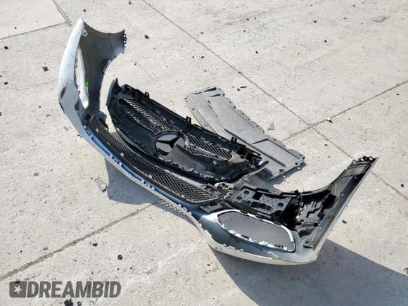 ✅ 2017 Mercedes-Benz C 300 • VIN: 55SWF4KB5HU203380 • Лот: 58492365. Опубликован ранее на Copart с пробегом 79 688 миль. Бесплатный доступ к архиву аукционных продаж из США и подробный отчёт об истории автомобиля на DreamBid. Изображение 12.