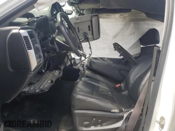 ✅ 2015 Chevrolet Silverado 1500 LTZ • VIN: 3GCUKSEC6FG323578 • Лот: 68888834. Опубликован ранее на Copart с пробегом Не указан. Бесплатный доступ к архиву аукционных продаж из США и подробный отчёт об истории автомобиля на DreamBid. Изображение 7.