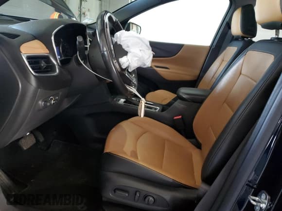 ✅ 2020 Chevrolet Equinox Premier • VIN: 3GNAXXEV8LS620600 • Лот: 91594565. Опубликован ранее на Copart с пробегом 48 263 миль. Бесплатный доступ к архиву аукционных продаж из США и подробный отчёт об истории автомобиля на DreamBid. Изображение 7.